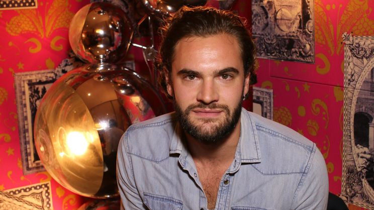 Tom Bateman