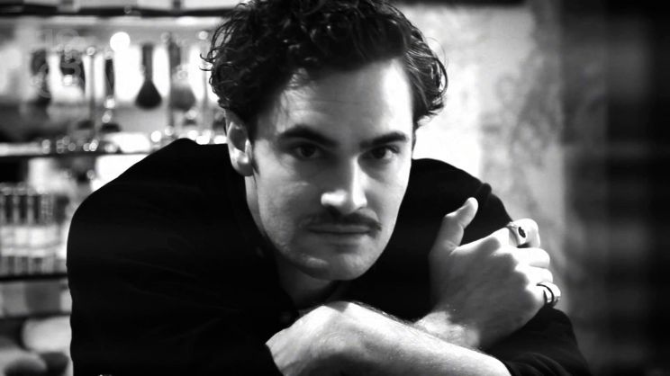 Tom Bateman