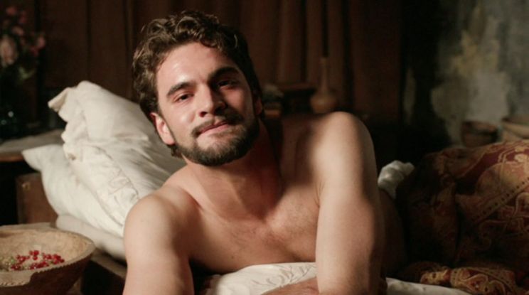 Tom Bateman