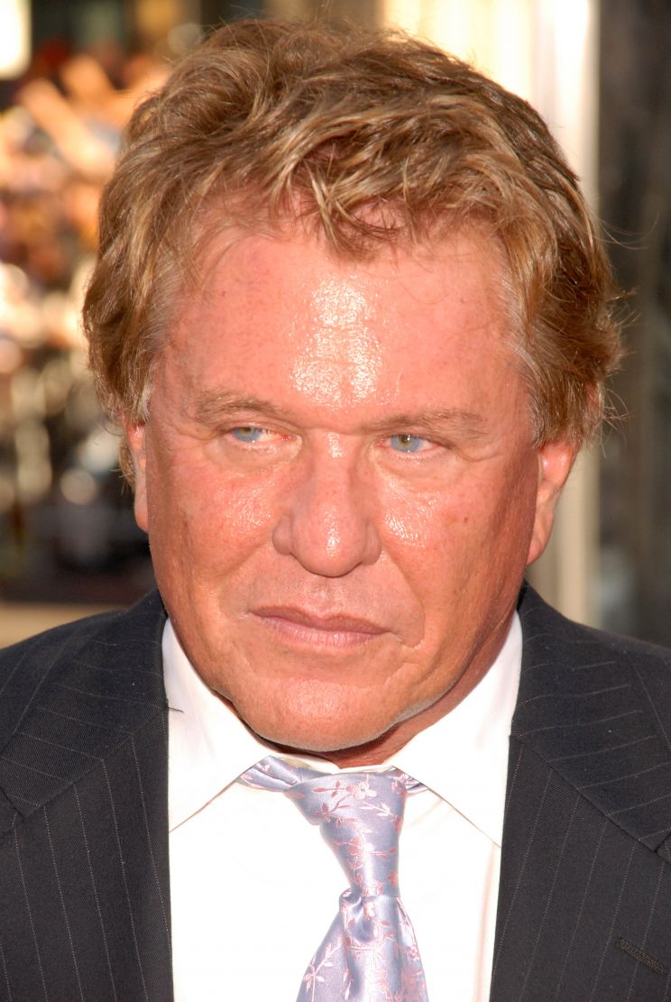 Tom Berenger