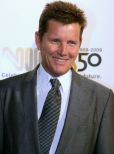 Tom Burlinson