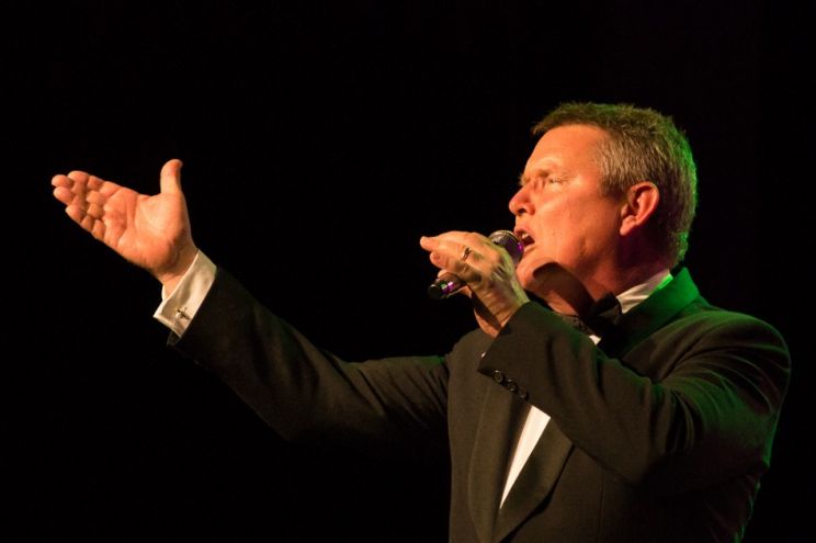 Tom Burlinson