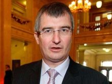 Tom Elliott