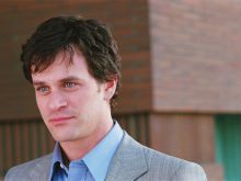 Tom Everett Scott