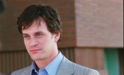 Tom Everett Scott