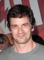 Tom Everett Scott