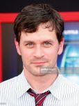 Tom Everett Scott