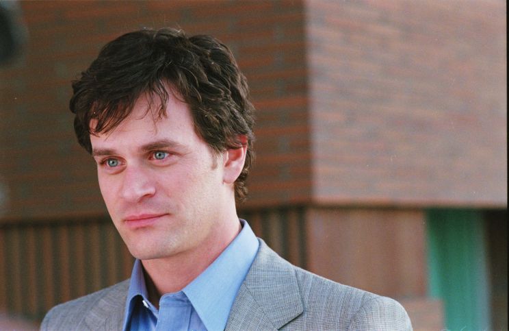 Tom Everett Scott