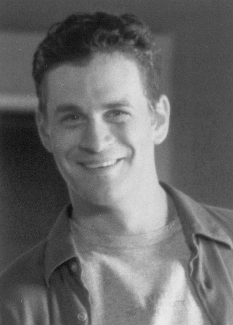 Tom Everett Scott