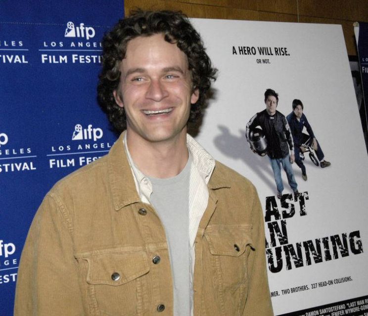 Tom Everett Scott