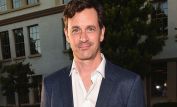 Tom Everett