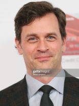 Tom Everett