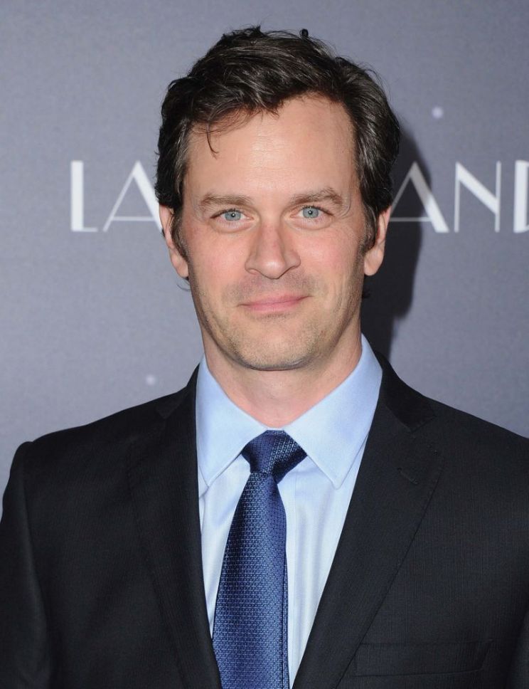 Tom Everett