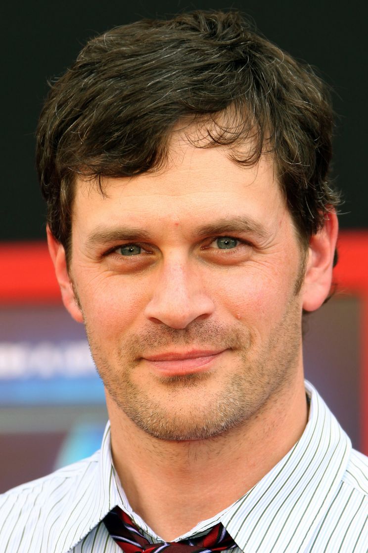 Tom Everett