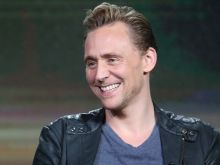 Tom Hiddleston #1741 picture (Landscape Medium)