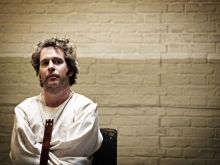 Tom Hollander