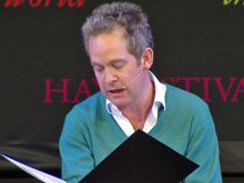 Tom Hollander