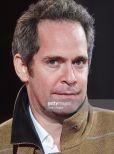 Tom Hollander