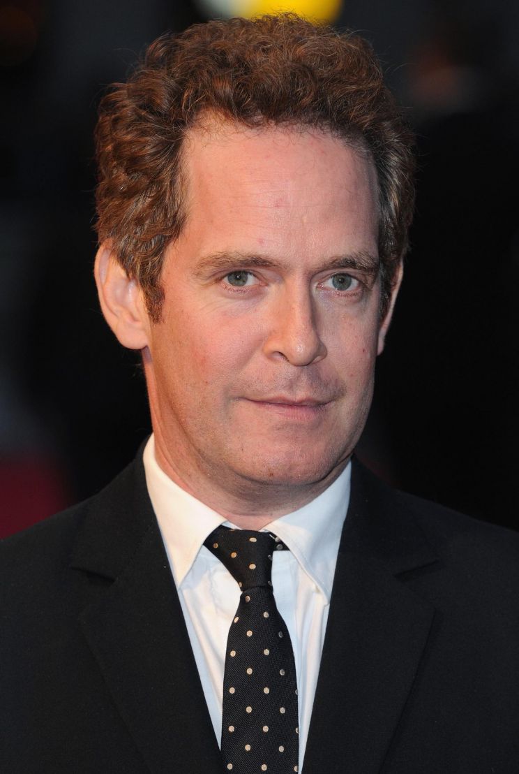 Tom Hollander