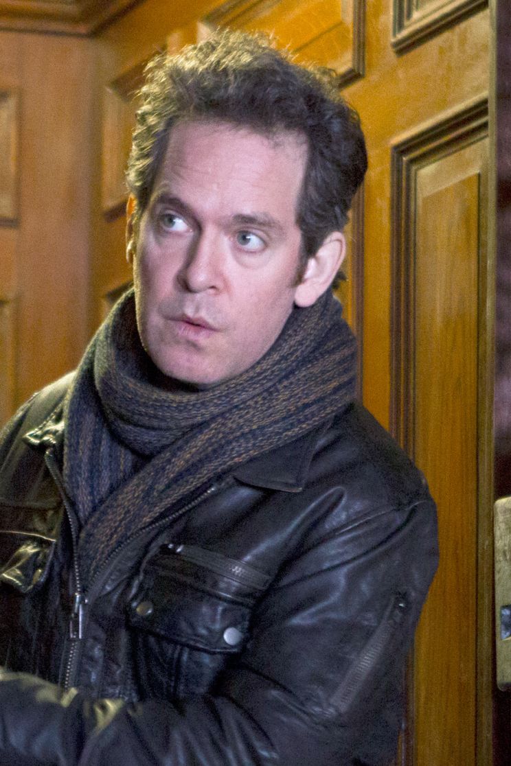 Tom Hollander