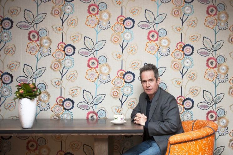 Tom Hollander