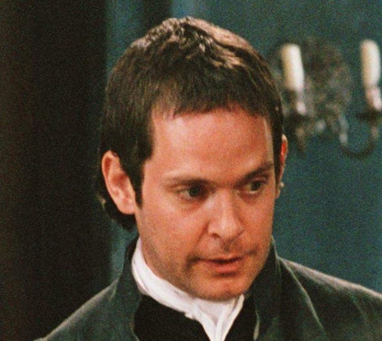 Tom Hollander