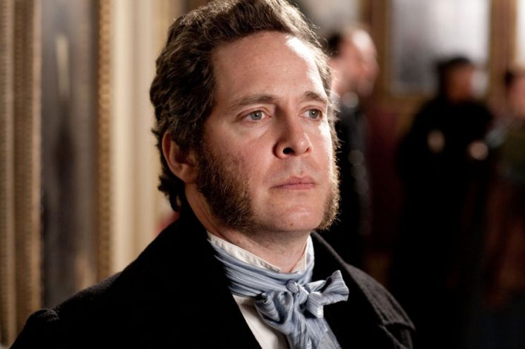 Tom Hollander