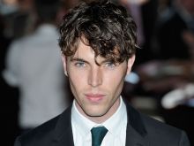 Tom Hughes