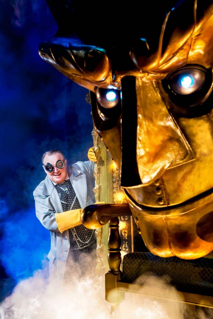 Tom McGowan