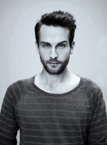 Tom Mison