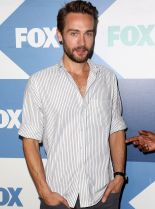 Tom Mison photo
