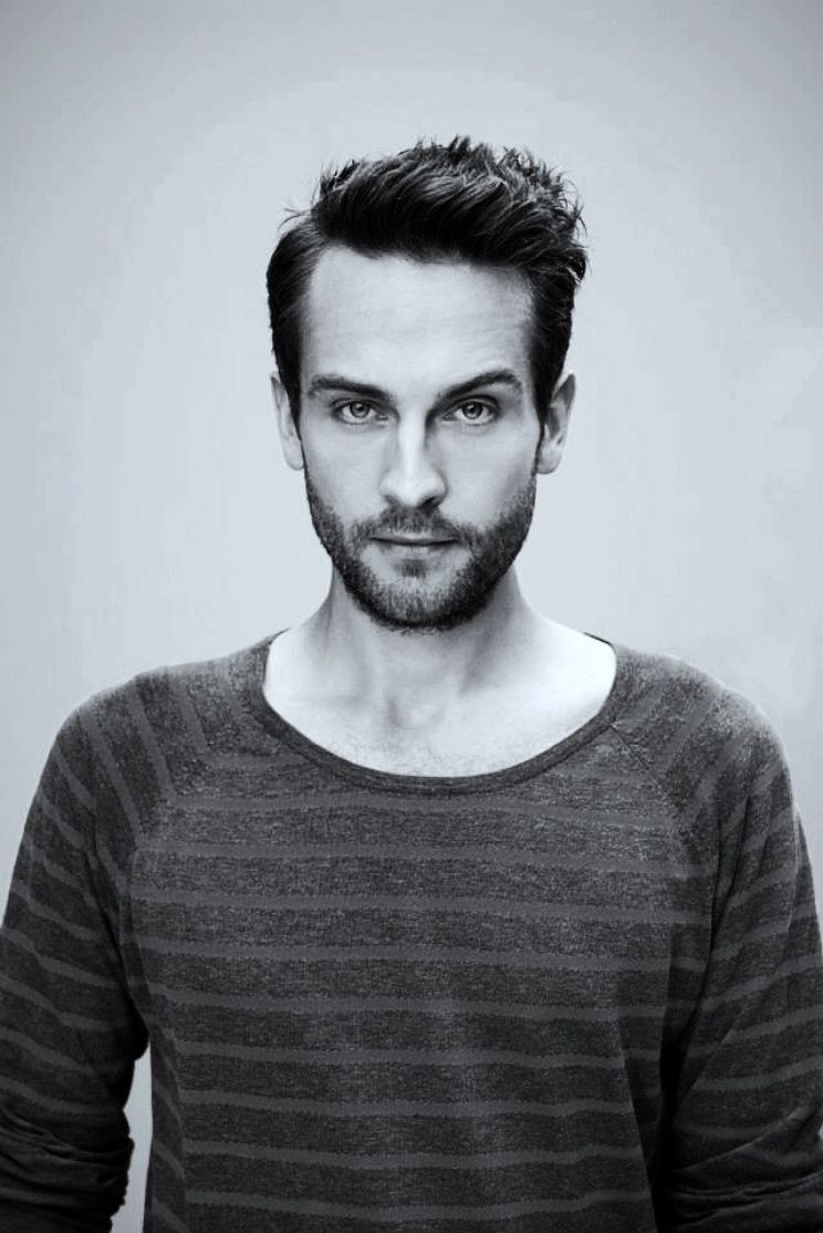 Tom Mison