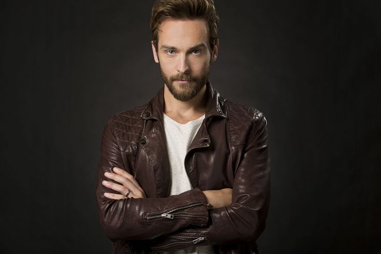 Tom Mison