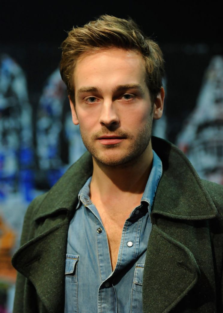 Tom Mison