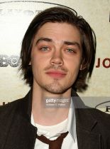 Tom Payne