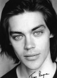 Tom Payne