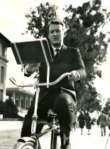 Tom Poston