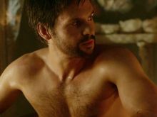 Tom Riley