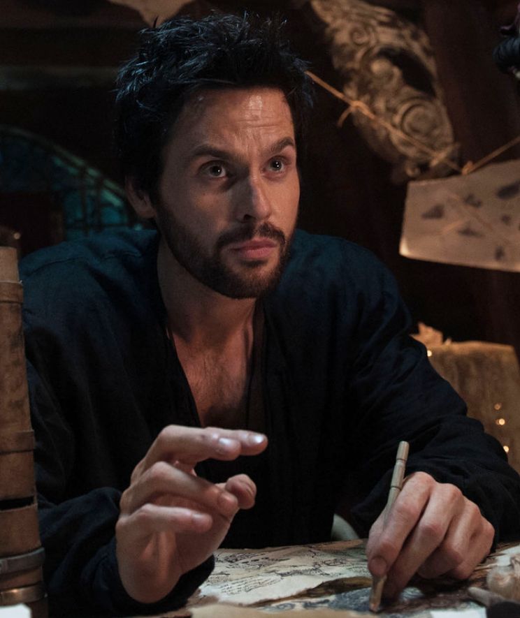 Tom Riley