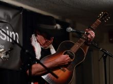 Tom Russell