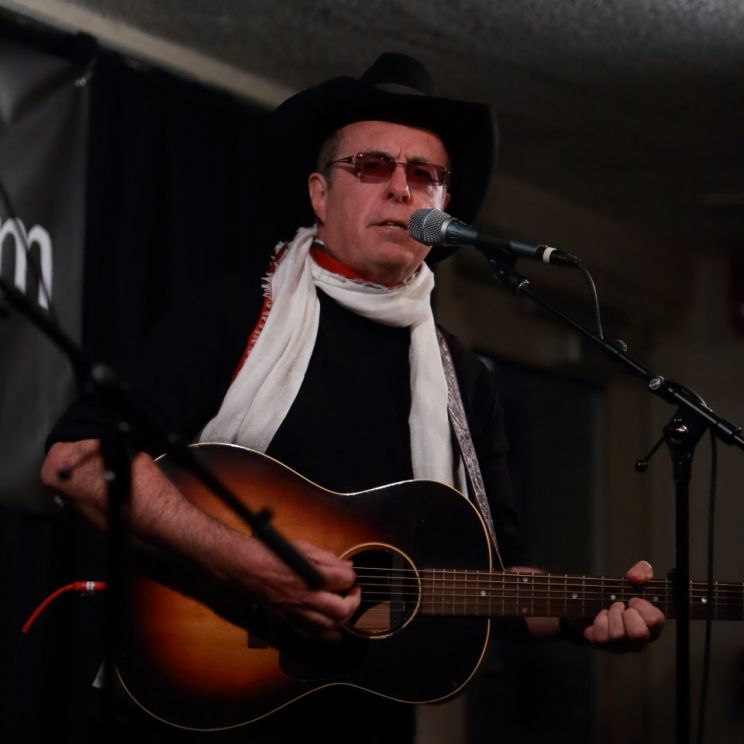 Tom Russell