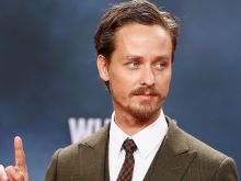 Tom Schilling #717214 picture (Landscape Medium)