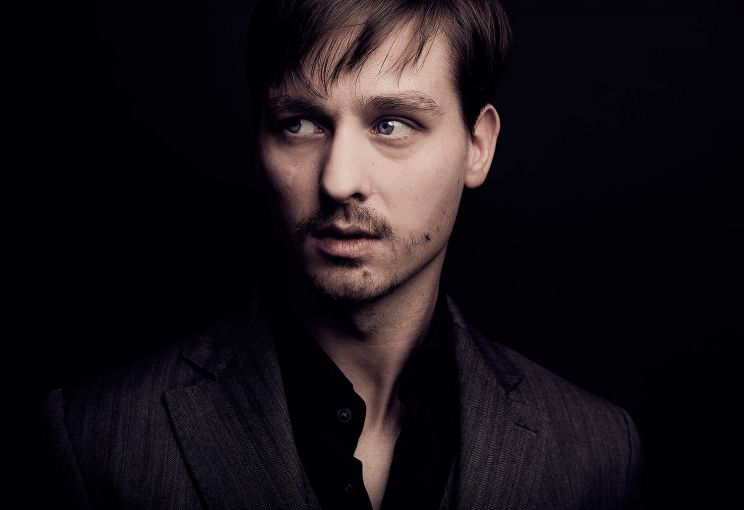 Tom Schilling