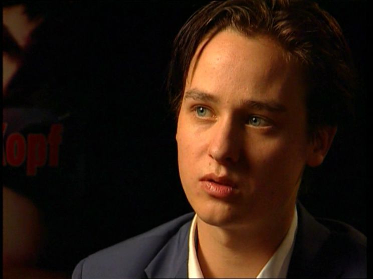 Tom Schilling