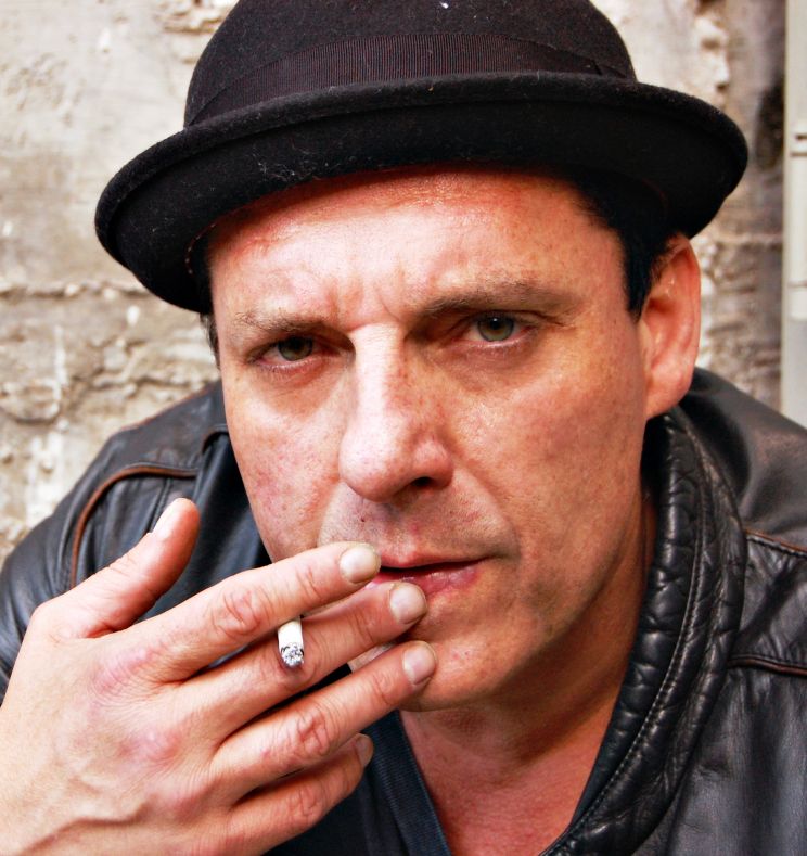 Tom Sizemore - Wall Of Celebrities