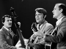 Tom Smothers #1797567 picture (Landscape Medium)