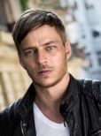 Tom Wlaschiha