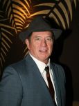 Tom Wopat