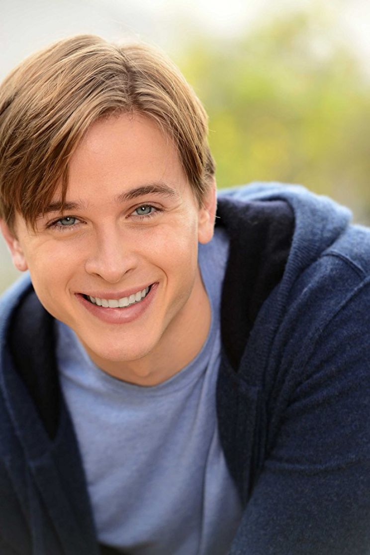 Tommy Day Carey