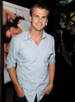 Tommy Dewey